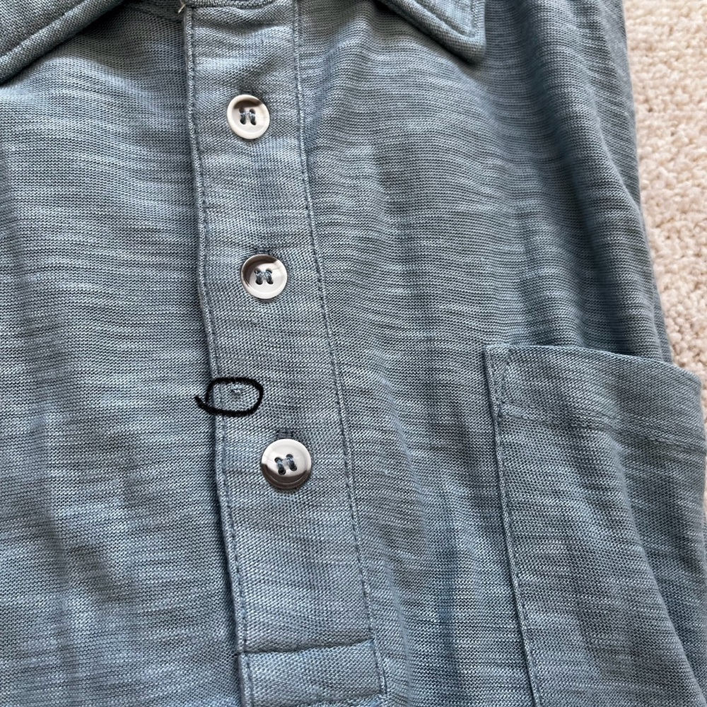 FREE FLY MENS POLO SIZE LARGE COMFORTABLE STYLISH EFFORTLESS CASUAL - Picture 6 of 8